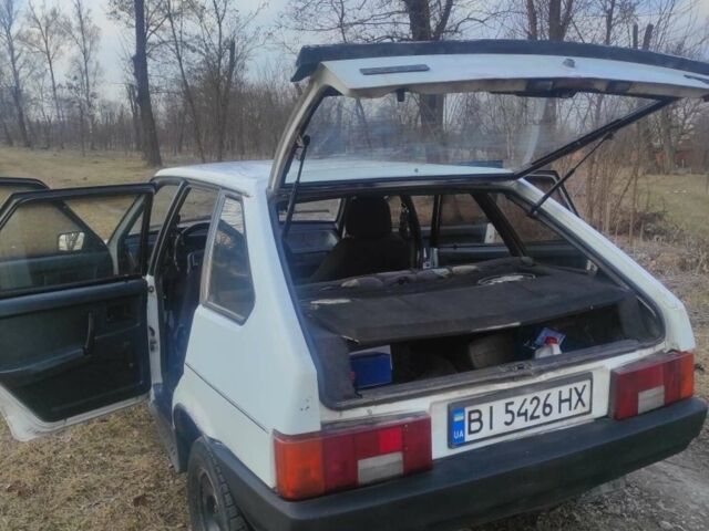 Белый ВАЗ 2109, объемом двигателя 1.3 л и пробегом 365 тыс. км за 1167 $, фото 3 на Automoto.ua