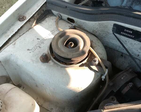 Белый ВАЗ 2109, объемом двигателя 1.5 л и пробегом 73 тыс. км за 1300 $, фото 13 на Automoto.ua