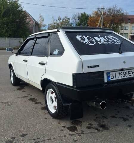 ВАЗ 2109 1992 у Кременчуге на Automoto.ua Білий ВАЗ 2109, об'ємом двигуна 1.5 л та пробігом 20 тис. км за 1400 $, фото 15 на Automoto.ua