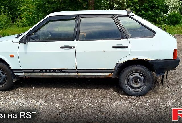 Білий ВАЗ 2109, об'ємом двигуна 1.3 л та пробігом 347 тис. км за 750 $, фото 1 на Automoto.ua