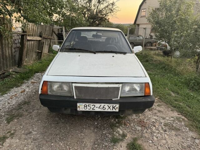 Білий ВАЗ 2109, об'ємом двигуна 1.5 л та пробігом 87 тис. км за 800 $, фото 4 на Automoto.ua