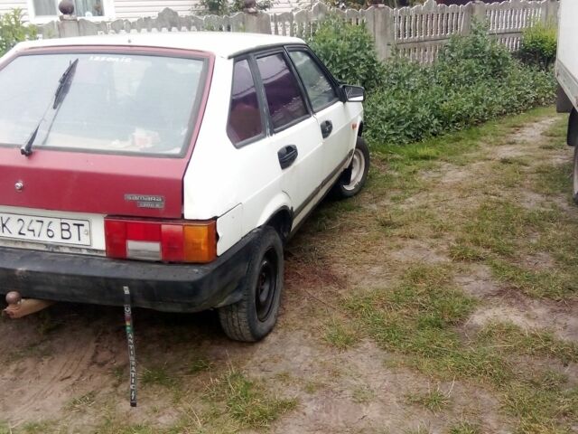 Білий ВАЗ 2109, об'ємом двигуна 1.5 л та пробігом 250 тис. км за 400 $, фото 4 на Automoto.ua