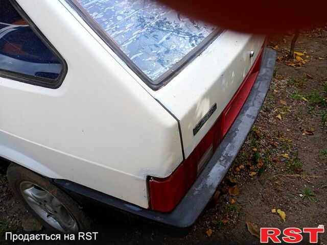 Білий ВАЗ 2109, об'ємом двигуна 1.5 л та пробігом 250 тис. км за 750 $, фото 2 на Automoto.ua