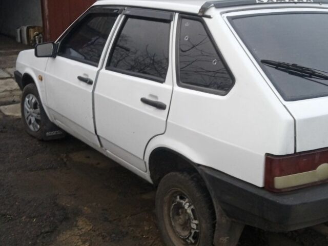 Белый ВАЗ 2109, объемом двигателя 1.3 л и пробегом 1 тыс. км за 1309 $, фото 5 на Automoto.ua