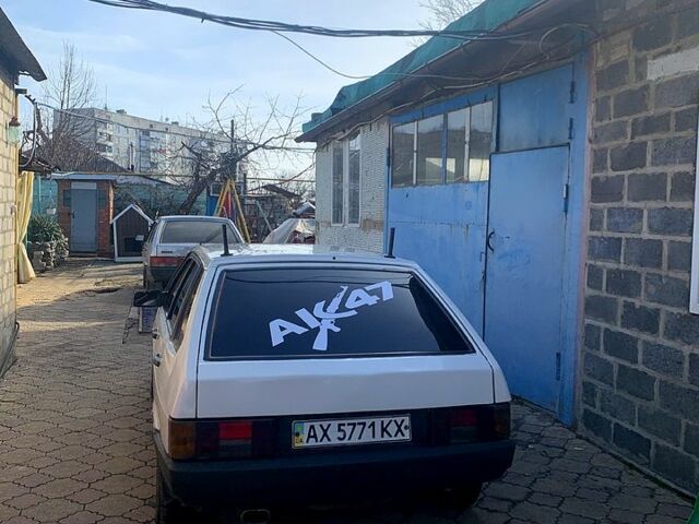Белый ВАЗ 2109, объемом двигателя 13 л и пробегом 90 тыс. км за 1350 $, фото 2 на Automoto.ua