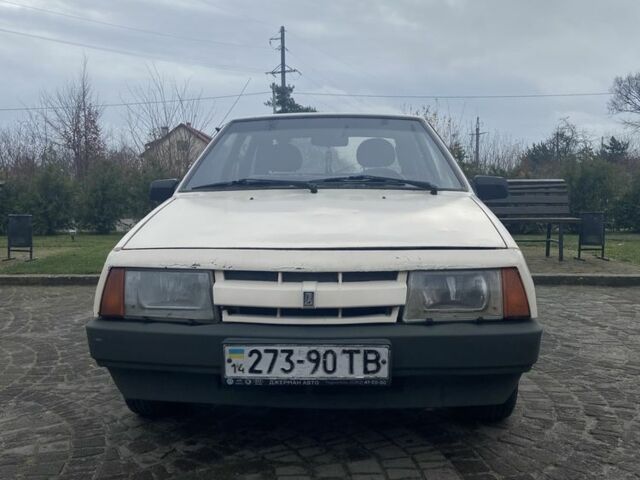 Белый ВАЗ 2109, объемом двигателя 1.3 л и пробегом 96 тыс. км за 500 $, фото 1 на Automoto.ua