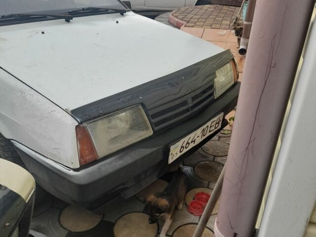 Белый ВАЗ 2109, объемом двигателя 0 л и пробегом 200 тыс. км за 429 $, фото 1 на Automoto.ua
