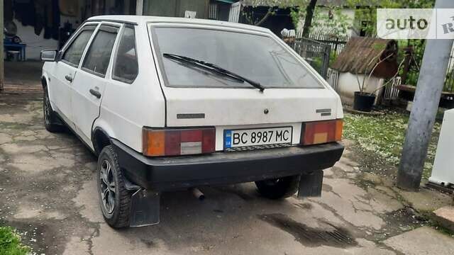 Білий ВАЗ 2109, об'ємом двигуна 1.3 л та пробігом 75 тис. км за 1400 $, фото 1 на Automoto.ua