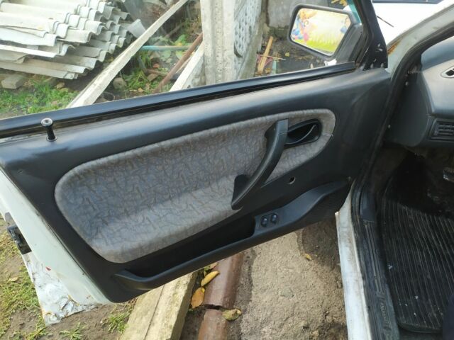 Білий ВАЗ 2109, об'ємом двигуна 0 л та пробігом 1 тис. км за 595 $, фото 5 на Automoto.ua