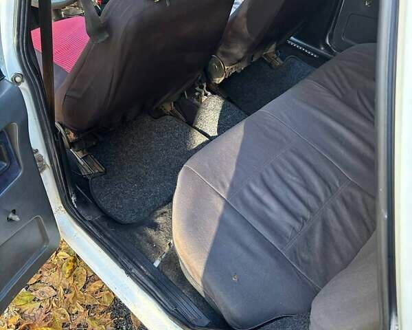 Белый ВАЗ 2109, объемом двигателя 1.3 л и пробегом 200 тыс. км за 900 $, фото 24 на Automoto.ua