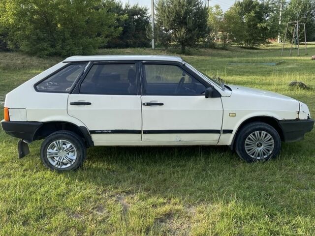Белый ВАЗ 2109, объемом двигателя 1.3 л и пробегом 938 тыс. км за 500 $, фото 3 на Automoto.ua