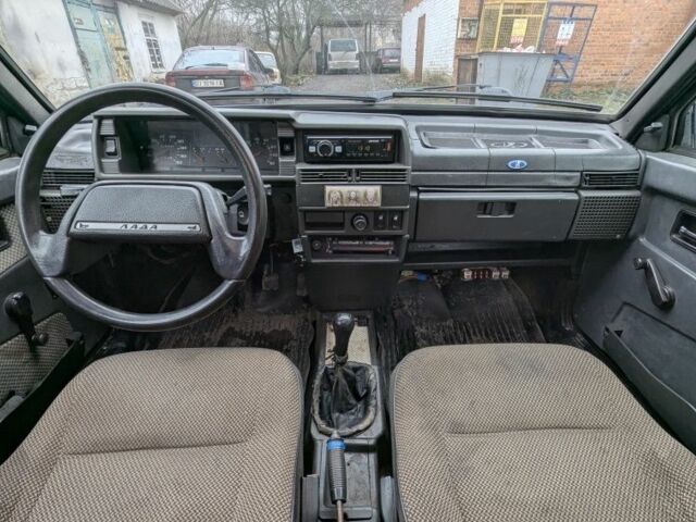 Белый ВАЗ 2109, объемом двигателя 1.5 л и пробегом 300 тыс. км за 1350 $, фото 6 на Automoto.ua