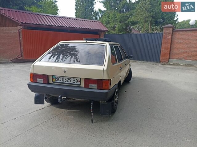 Білий ВАЗ 2109, об'ємом двигуна 1.3 л та пробігом 318 тис. км за 900 $, фото 11 на Automoto.ua