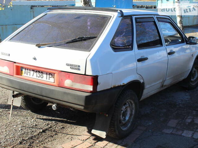 Белый ВАЗ 2109, объемом двигателя 0 л и пробегом 180 тыс. км за 1500 $, фото 1 на Automoto.ua