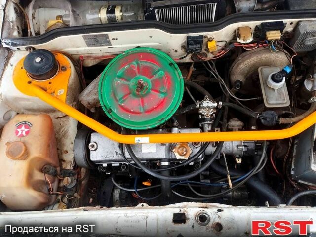 Білий ВАЗ 2109, об'ємом двигуна 1.5 л та пробігом 220 тис. км за 400 $, фото 7 на Automoto.ua