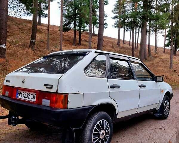 Білий ВАЗ 2109, об'ємом двигуна 1.5 л та пробігом 325 тис. км за 1000 $, фото 1 на Automoto.ua