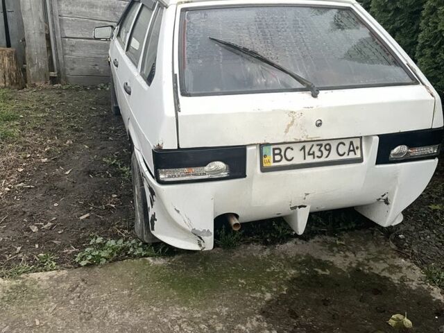Білий ВАЗ 2109, об'ємом двигуна 1.5 л та пробігом 35 тис. км за 1000 $, фото 6 на Automoto.ua
