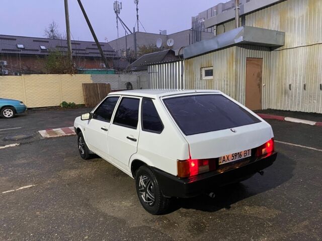 Білий ВАЗ 2109, об'ємом двигуна 1.5 л та пробігом 100 тис. км за 850 $, фото 3 на Automoto.ua