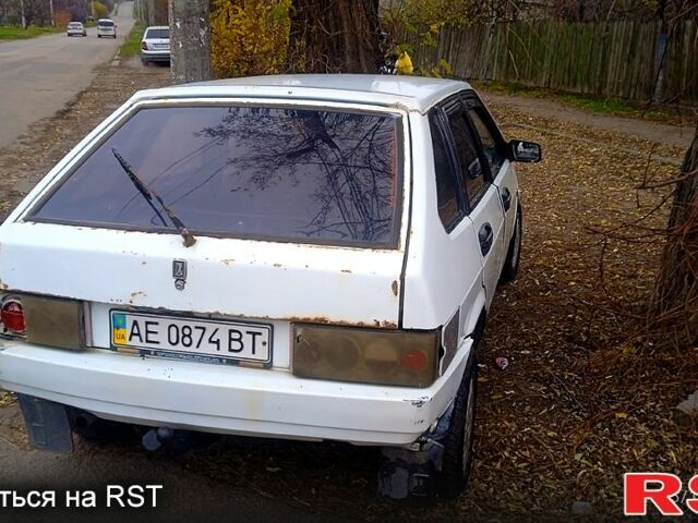 Белый ВАЗ 2109, объемом двигателя 1.3 л и пробегом 120 тыс. км за 620 $, фото 1 на Automoto.ua