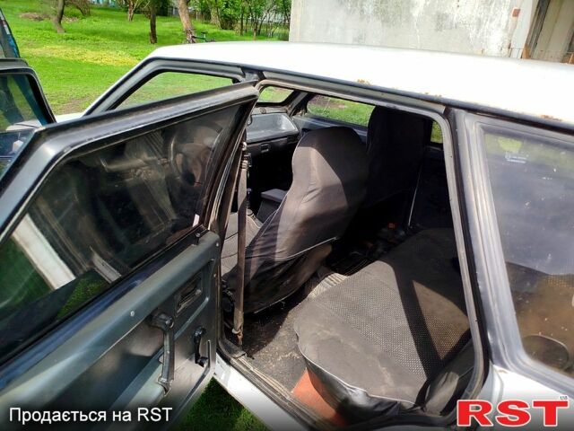 Белый ВАЗ 2109, объемом двигателя 1.5 л и пробегом 0 тыс. км за 600 $, фото 3 на Automoto.ua