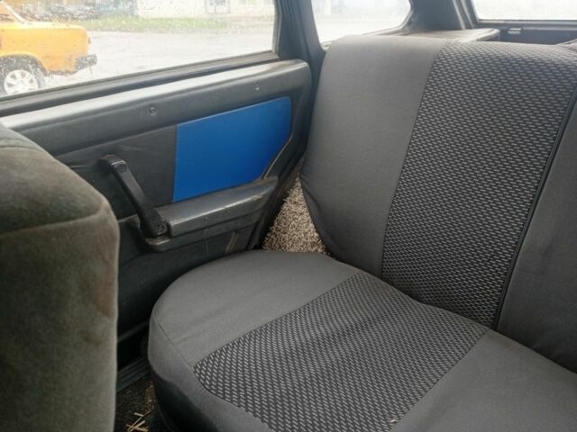 ВАЗ 2109 1994 в Борисполе на Automoto.ua Белый ВАЗ 2109, объемом двигателя 1.5 л и пробегом 300 тыс. км за 404 $, фото 7 на Automoto.ua