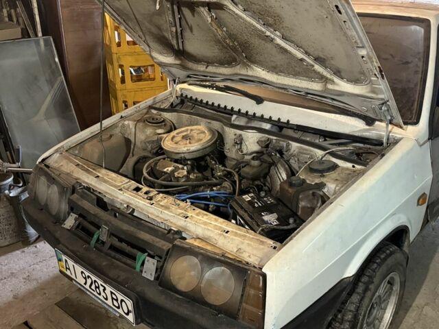 Белый ВАЗ 2109, объемом двигателя 1.5 л и пробегом 36 тыс. км за 428 $, фото 5 на Automoto.ua