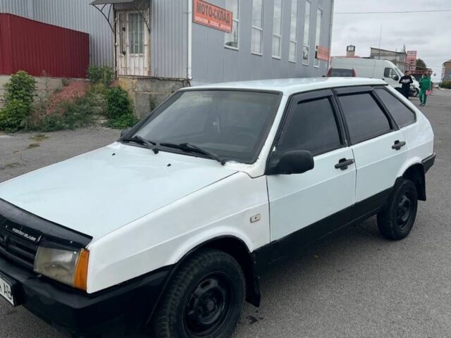 Білий ВАЗ 2109, об'ємом двигуна 1.3 л та пробігом 300 тис. км за 649 $, фото 4 на Automoto.ua