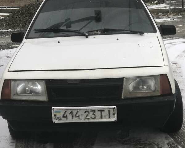 Белый ВАЗ 2109, объемом двигателя 0 л и пробегом 200 тыс. км за 1000 $, фото 6 на Automoto.ua