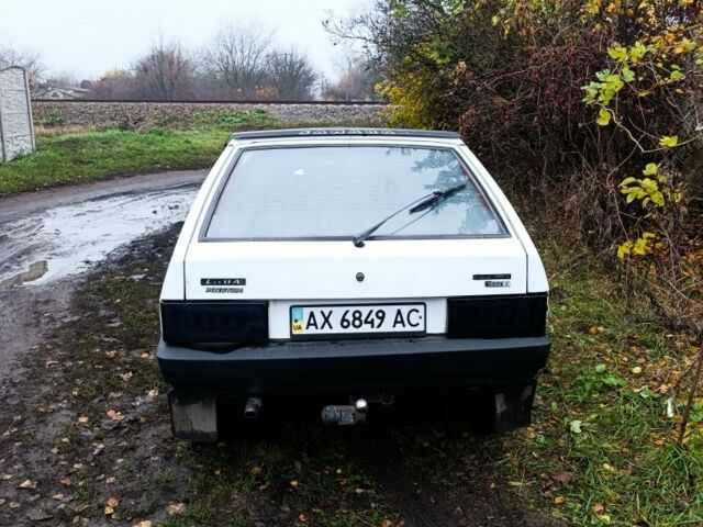 Белый ВАЗ 2109, объемом двигателя 1.5 л и пробегом 2 тыс. км за 1100 $, фото 1 на Automoto.ua