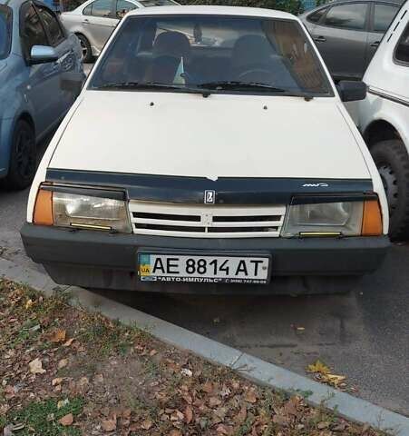 Білий ВАЗ 2109, об'ємом двигуна 1.3 л та пробігом 300 тис. км за 1100 $, фото 3 на Automoto.ua