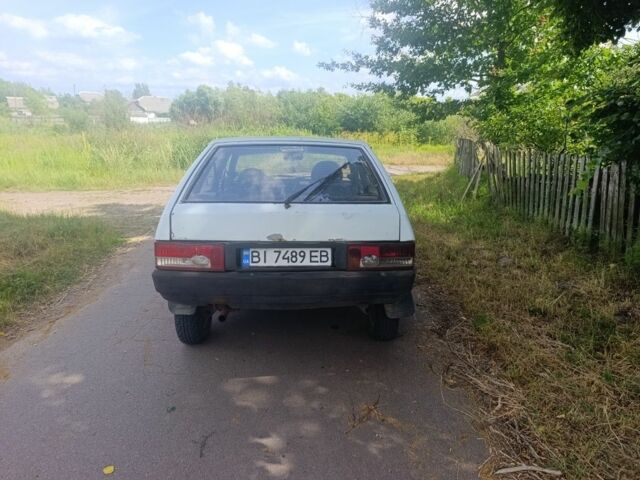 Белый ВАЗ 2109, объемом двигателя 1.3 л и пробегом 200 тыс. км за 536 $, фото 3 на Automoto.ua