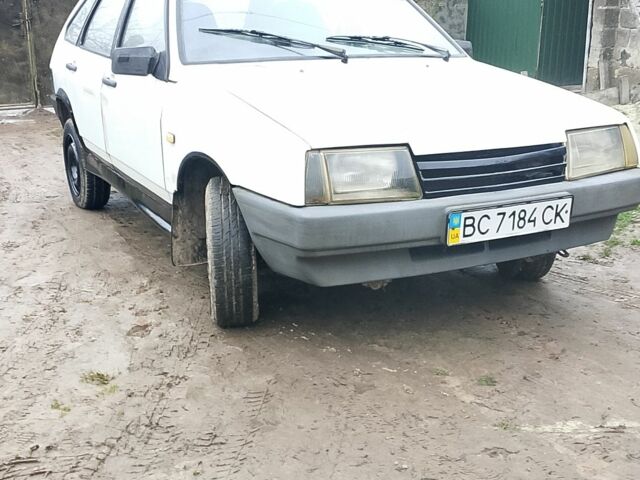 Белый ВАЗ 2109, объемом двигателя 0 л и пробегом 3 тыс. км за 400 $, фото 2 на Automoto.ua