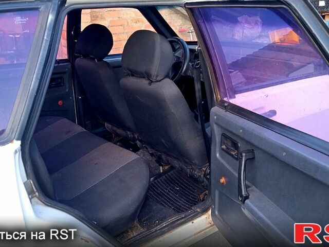 Белый ВАЗ 2109, объемом двигателя 1.5 л и пробегом 358 тыс. км за 1100 $, фото 5 на Automoto.ua