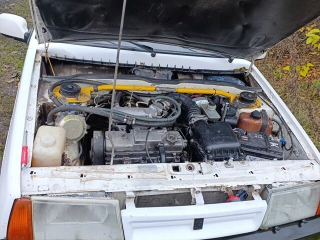 Белый ВАЗ 2109, объемом двигателя 1.5 л и пробегом 2 тыс. км за 1100 $, фото 6 на Automoto.ua