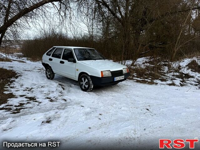 Білий ВАЗ 2109, об'ємом двигуна 1.5 л та пробігом 77 тис. км за 1200 $, фото 1 на Automoto.ua