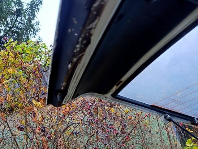 Білий ВАЗ 2109, об'ємом двигуна 1.5 л та пробігом 200 тис. км за 1100 $, фото 7 на Automoto.ua