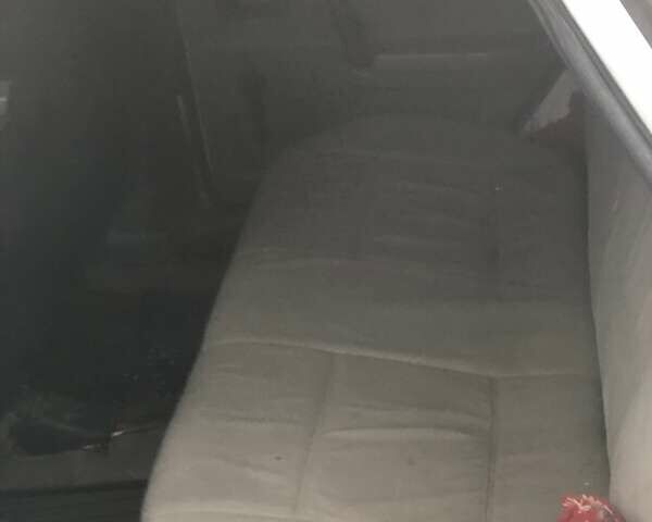 Белый ВАЗ 2109, объемом двигателя 0 л и пробегом 200 тыс. км за 1000 $, фото 3 на Automoto.ua