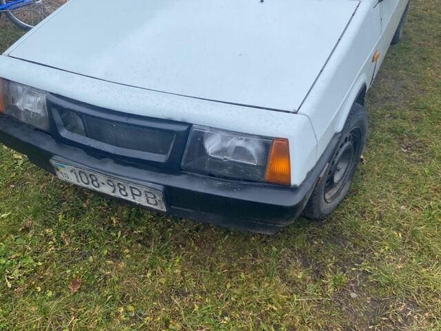 Белый ВАЗ 2109, объемом двигателя 0 л и пробегом 3 тыс. км за 1100 $, фото 2 на Automoto.ua