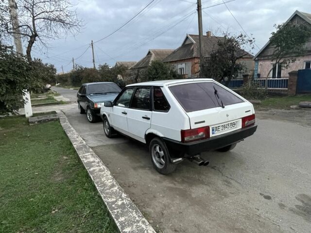 Білий ВАЗ 2109, об'ємом двигуна 0 л та пробігом 270 тис. км за 858 $, фото 5 на Automoto.ua