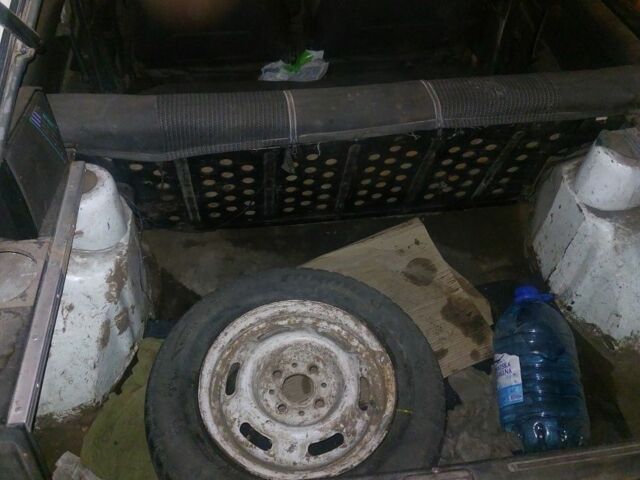 Белый ВАЗ 2109, объемом двигателя 1.5 л и пробегом 446 тыс. км за 359 $, фото 5 на Automoto.ua