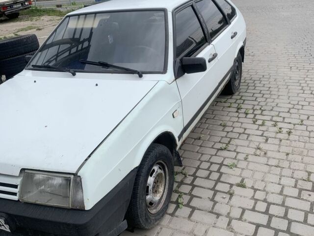 Білий ВАЗ 2109, об'ємом двигуна 1.5 л та пробігом 200 тис. км за 800 $, фото 2 на Automoto.ua