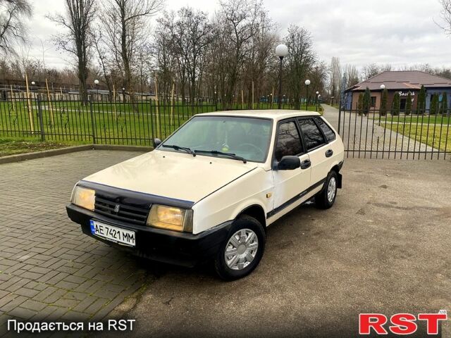 Білий ВАЗ 2109, об'ємом двигуна 1.5 л та пробігом 127 тис. км за 1450 $, фото 5 на Automoto.ua