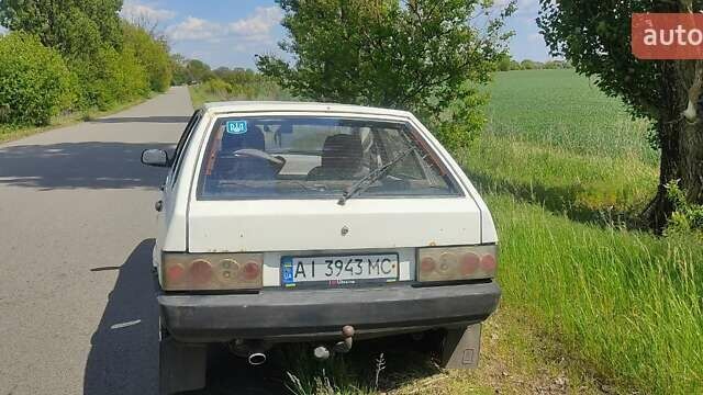 Белый ВАЗ 2109, объемом двигателя 1.5 л и пробегом 34 тыс. км за 1500 $, фото 5 на Automoto.ua