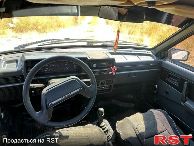 Белый ВАЗ 2109, объемом двигателя 1.5 л и пробегом 150 тыс. км за 1200 $, фото 4 на Automoto.ua