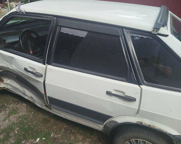 Белый ВАЗ 2109, объемом двигателя 1.5 л и пробегом 190 тыс. км за 500 $, фото 7 на Automoto.ua