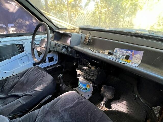 Белый ВАЗ 2109, объемом двигателя 1.5 л и пробегом 300 тыс. км за 950 $, фото 7 на Automoto.ua