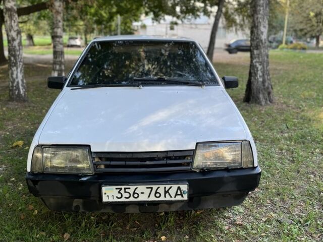 Білий ВАЗ 2109, об'ємом двигуна 1.3 л та пробігом 158 тис. км за 850 $, фото 2 на Automoto.ua