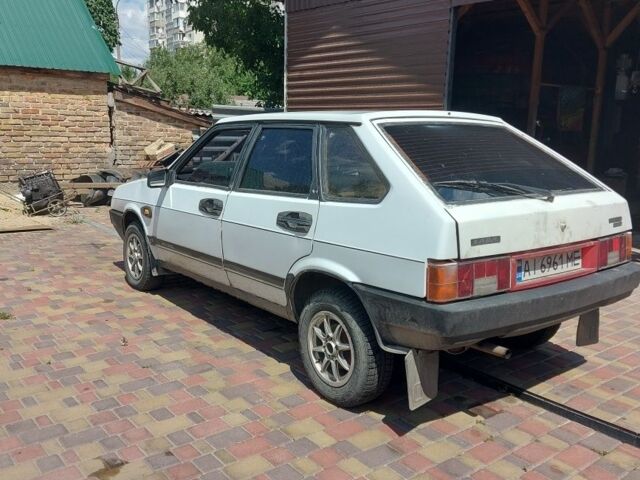 Белый ВАЗ 2109, объемом двигателя 0 л и пробегом 100 тыс. км за 650 $, фото 4 на Automoto.ua