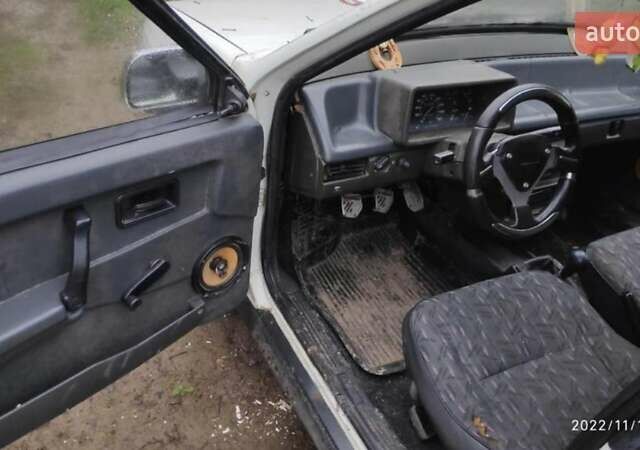 Белый ВАЗ 2109, объемом двигателя 0 л и пробегом 385 тыс. км за 1000 $, фото 8 на Automoto.ua