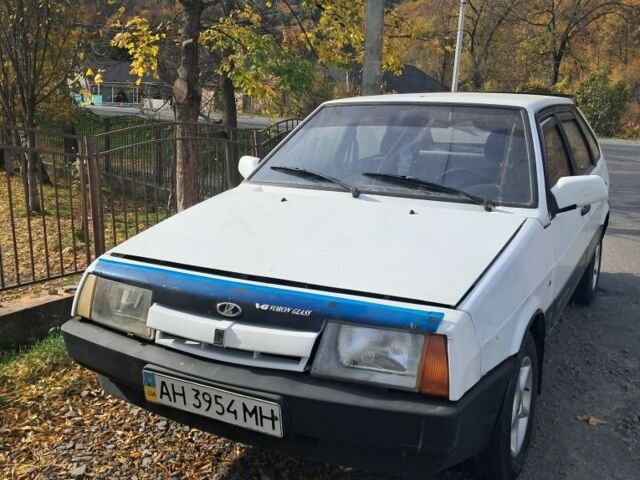 Белый ВАЗ 2109, объемом двигателя 0 л и пробегом 250 тыс. км за 500 $, фото 5 на Automoto.ua